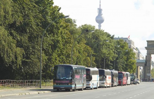 Personenbeförderung - Mit dem Fernbus in den Stau