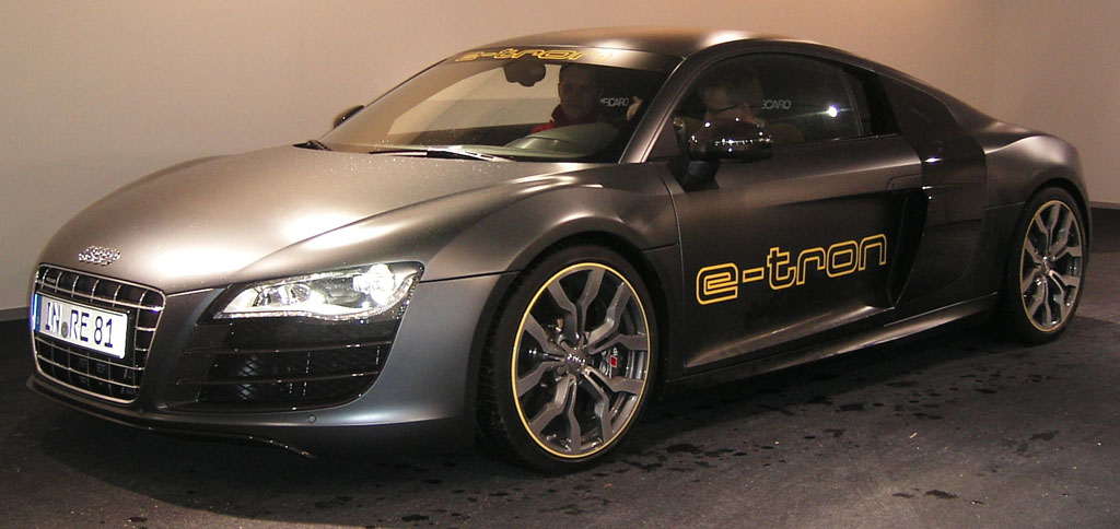 Super-Elektrosportwagen: Audi R8-e-tron beim Techniktag 2010 in Ingolstadt.