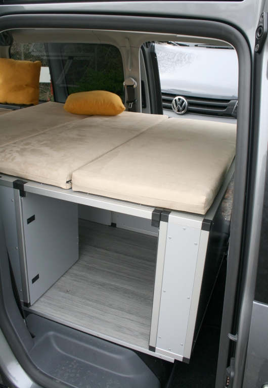 TERRA CAMPER präsentiert VW Caddy Maxi als Reisemobil