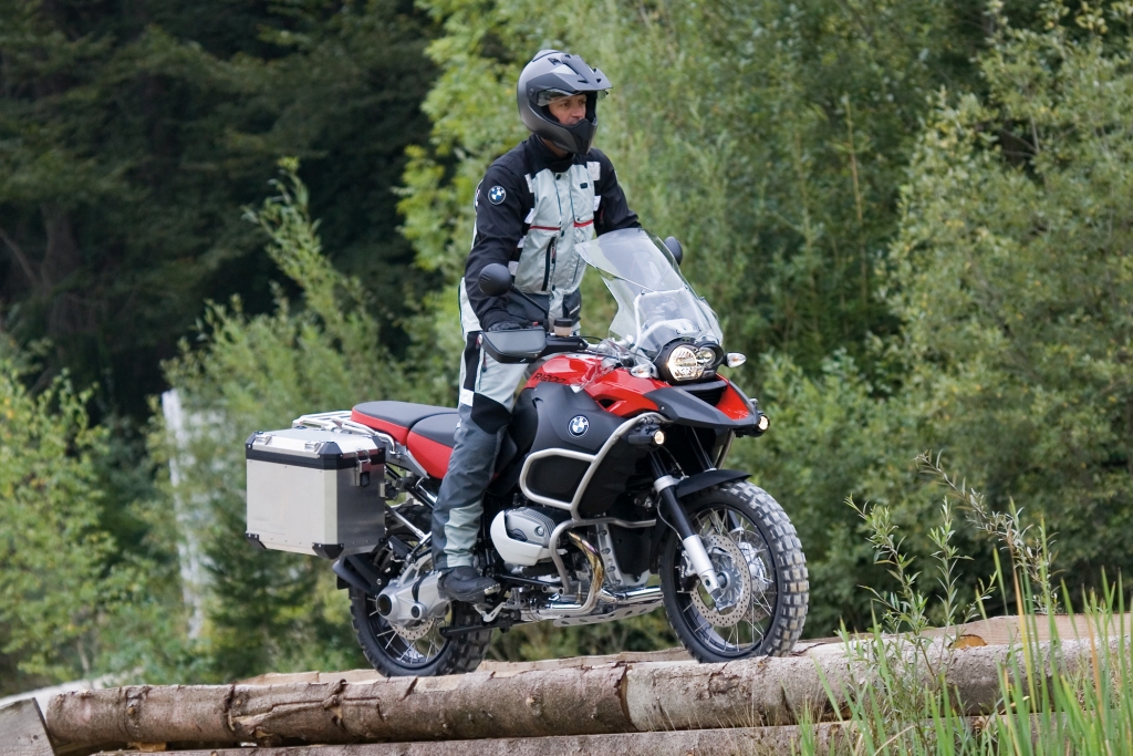 Test: BMW R 1200 GS Adventure 30 Jahre - Der Weltenbummler