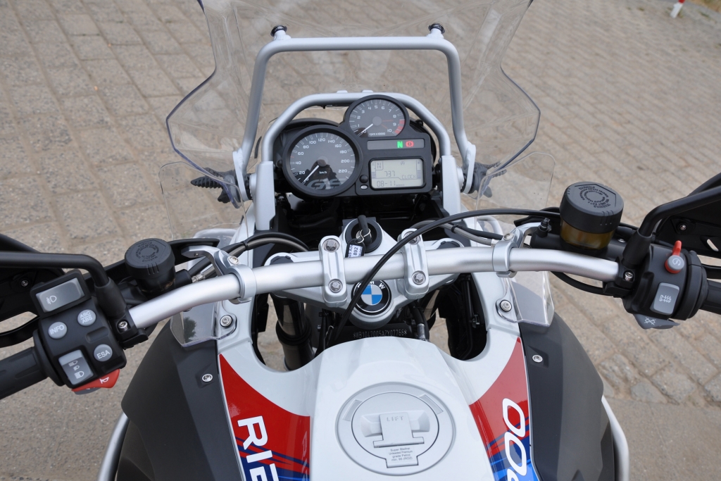 Test: BMW R 1200 GS Adventure 30 Jahre - Der Weltenbummler