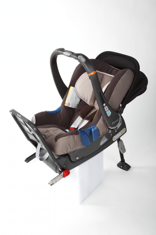 Testsieger: Baby-Safe Plus II SHR mit Isofix Base von Römer