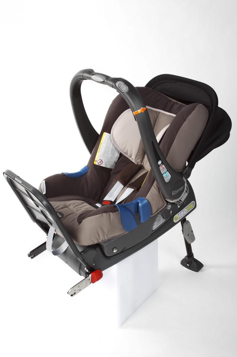 Testsieger ist die Babyschale von Römer. 