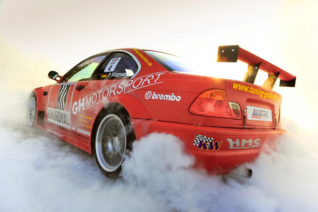 Tuning World Bodensee 2011: Mit Power an die Schraube 