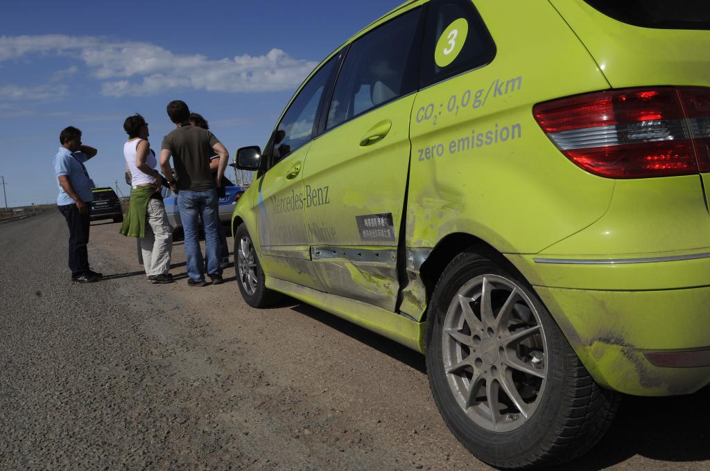 Unfall beim F-Cell World Drive.