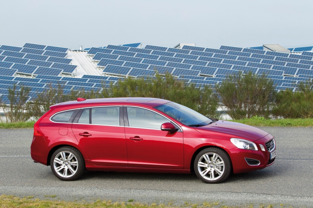 Volvo S60 DRIVe und V60 DRIVe rollen zu den Händlern