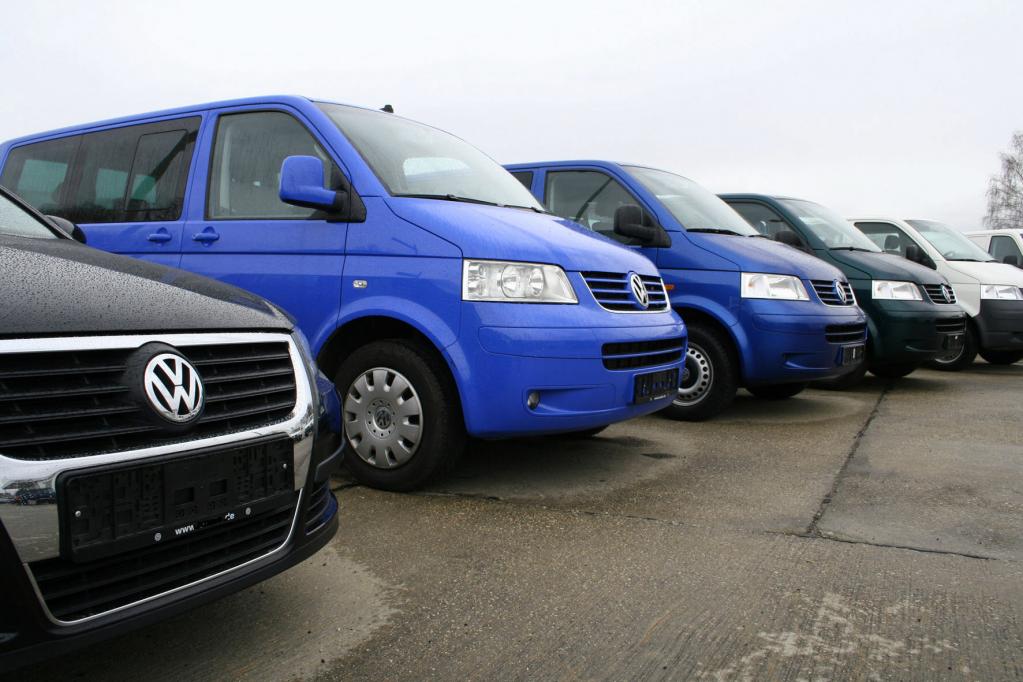 Warnung: Südeuropas Schuldenkrise belastet deutsche Autobauer
