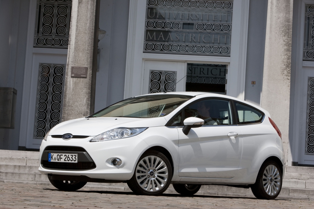 Auch der Ford Fiesta setzt auf drei Zylinder