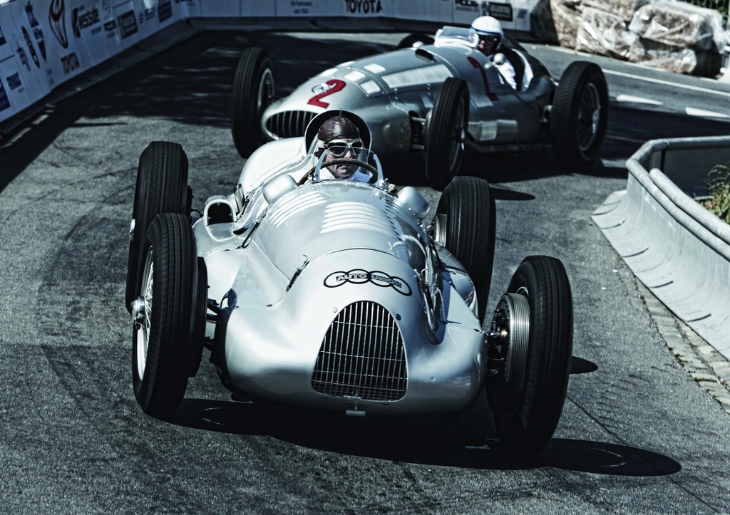Audi schickt zwei Silberpfeile nach Goodwood