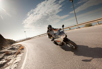BMW F 800 ST: Sportlich touren