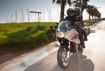 BMW F 800 ST: Sportlich touren