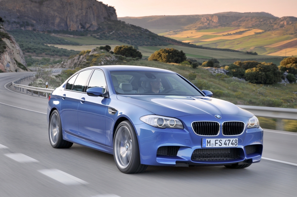 BMW M5 mit neuem Hochleistungsmotor