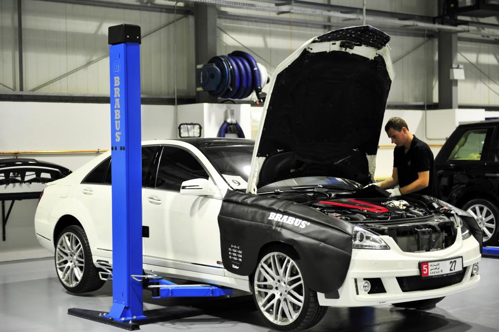 Brabus eröffnet Niederlassung in Dubai.