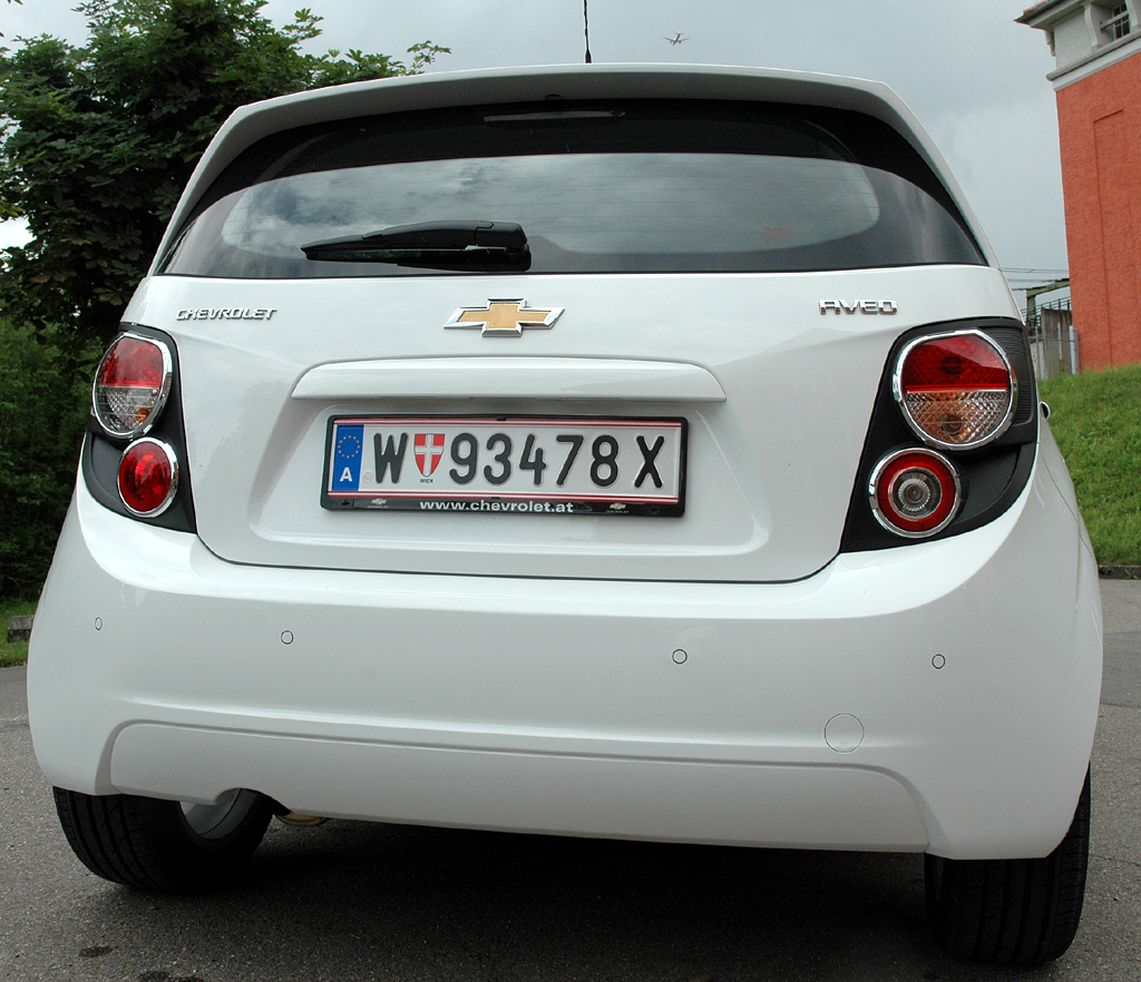 Chevrolet Aveo: Blick auf die Heckpartie des Fünftürers. 