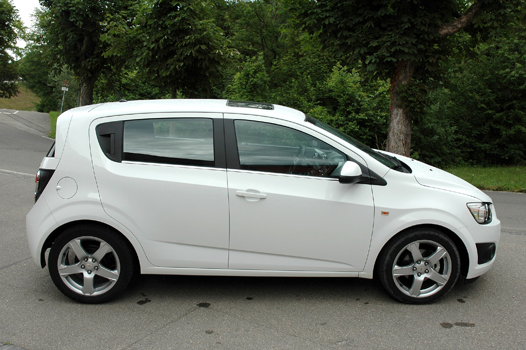 Chevrolet Aveo: Und so sieht der kleine Chevi von der Seite aus. 