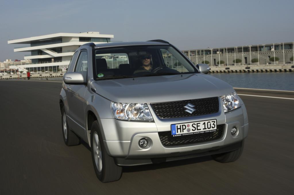 Der Suzuki Grand Vitara ist auf und abseits befestigter Straßen zu Hause