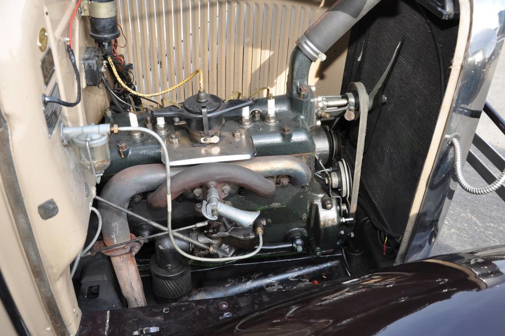 Der Vierzylinder mit 3,3 Liter Hubraum leistet stramme 29 kW/40 PS