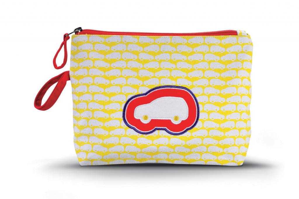 Eine trendige Wickeltasche gehört auch zum Angebot der neuen Kinderkollektion. 