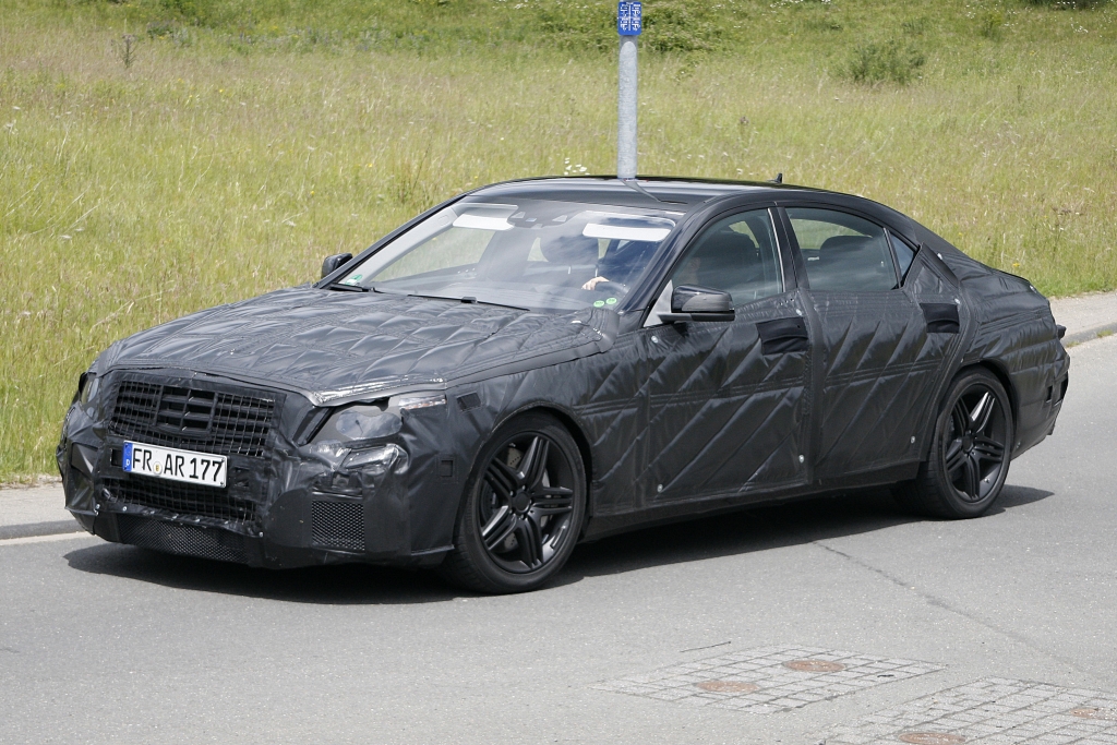 Erwischt: Erlkönig Mercedes S63 AMG – luxuriöses Kraftpaket