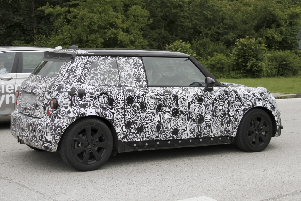 Erwischt: Erlkönig Mini Cooper - Mini ohne Mini-Tacho