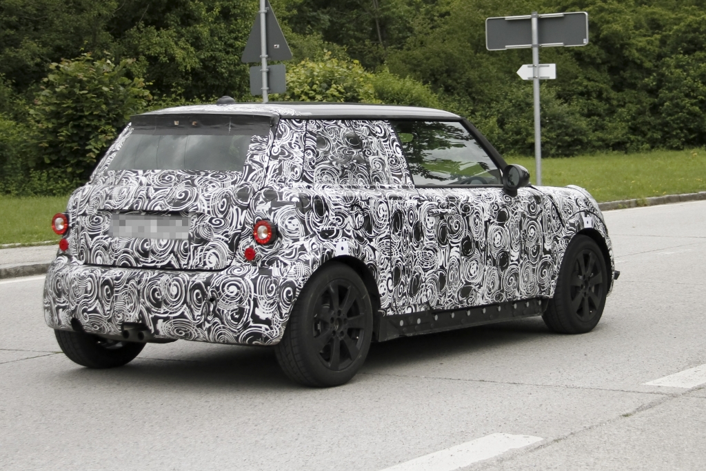 Erwischt: Erlkönig Mini Cooper - Mini ohne Mini-Tacho