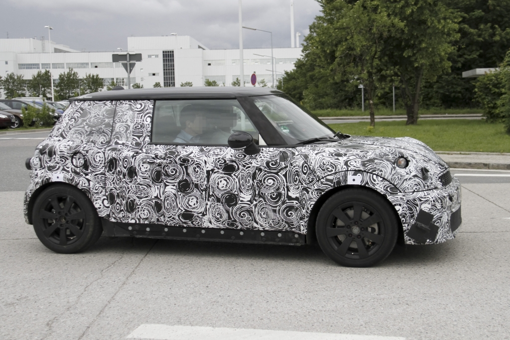 Erwischt: Erlkönig Mini Cooper - Mini ohne Mini-Tacho
