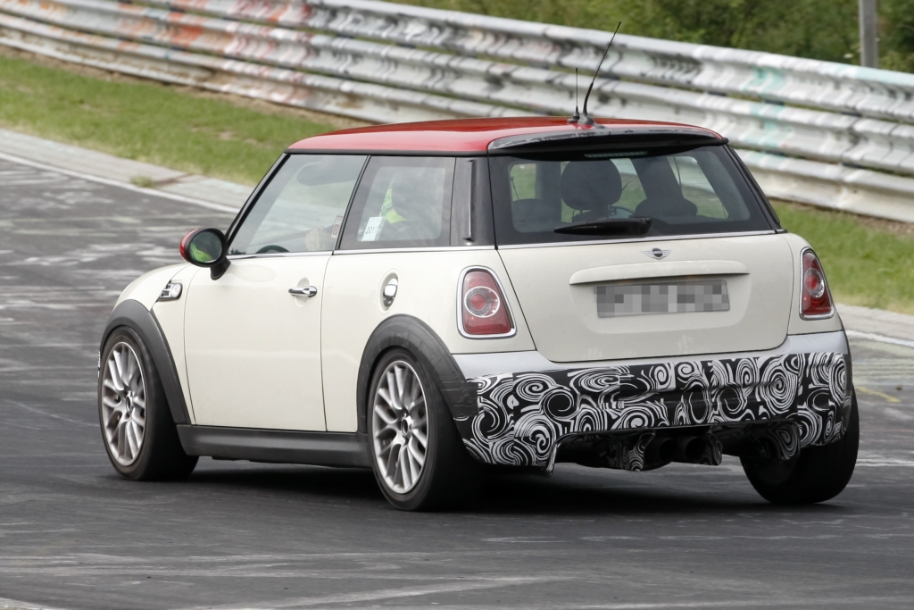 Erwischt: Erlkönig Mini John Cooper Works Challenge Edition