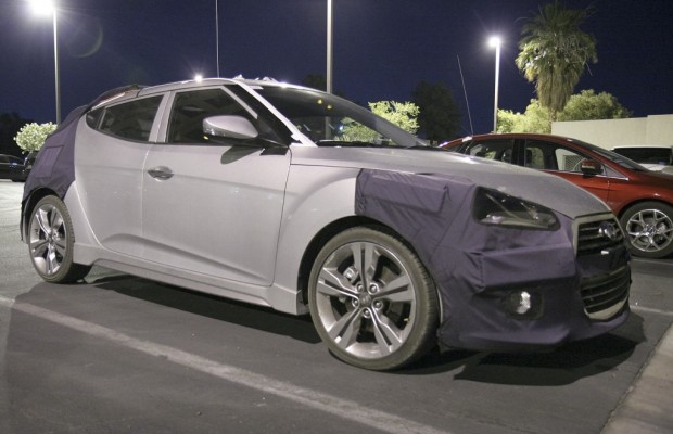Erwischt: Hyundai Veloster Turbo – Dicke Backen oder Super Power