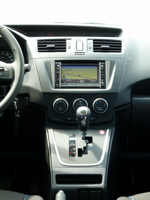 Fahrbericht Mazda5 2.0 MZR Activematic Center-Line: Kompakter Van mit Reibungspunkten