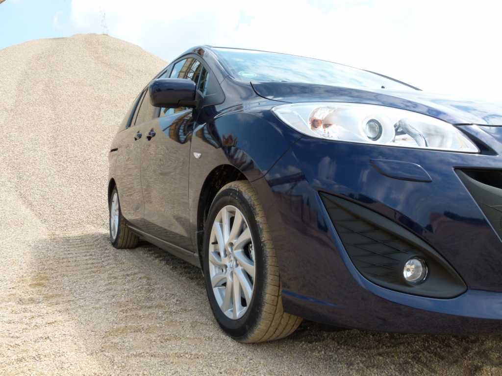 Fahrbericht Mazda5 2.0 MZR Activematic Center-Line: Kompakter Van mit Reibungspunkten