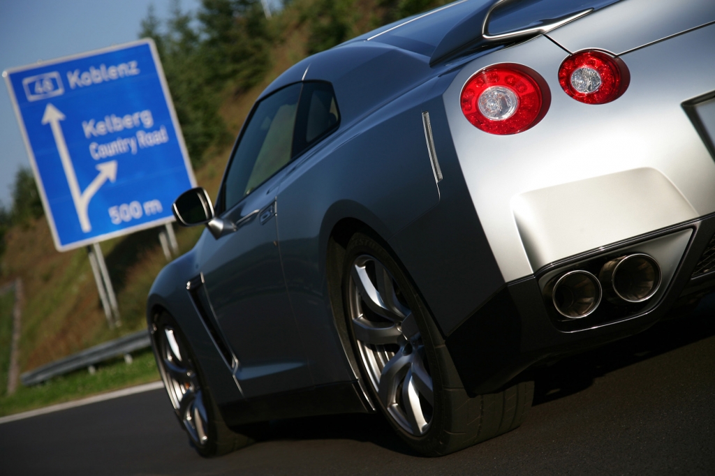 Fahrbericht Nissan GT-R: Heißer Supersportler aus Fernost