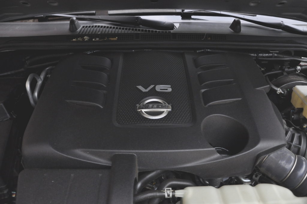 Fahrbericht Nissan Pathfinder LE 3,0 V6 dCI - Einer fürs Grobe