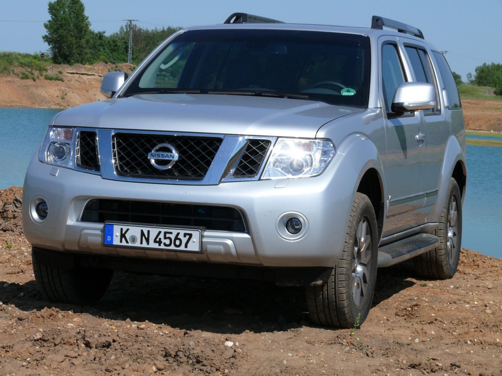 Fahrbericht Nissan Pathfinder LE 3,0 V6 dCI - Einer fürs Grobe