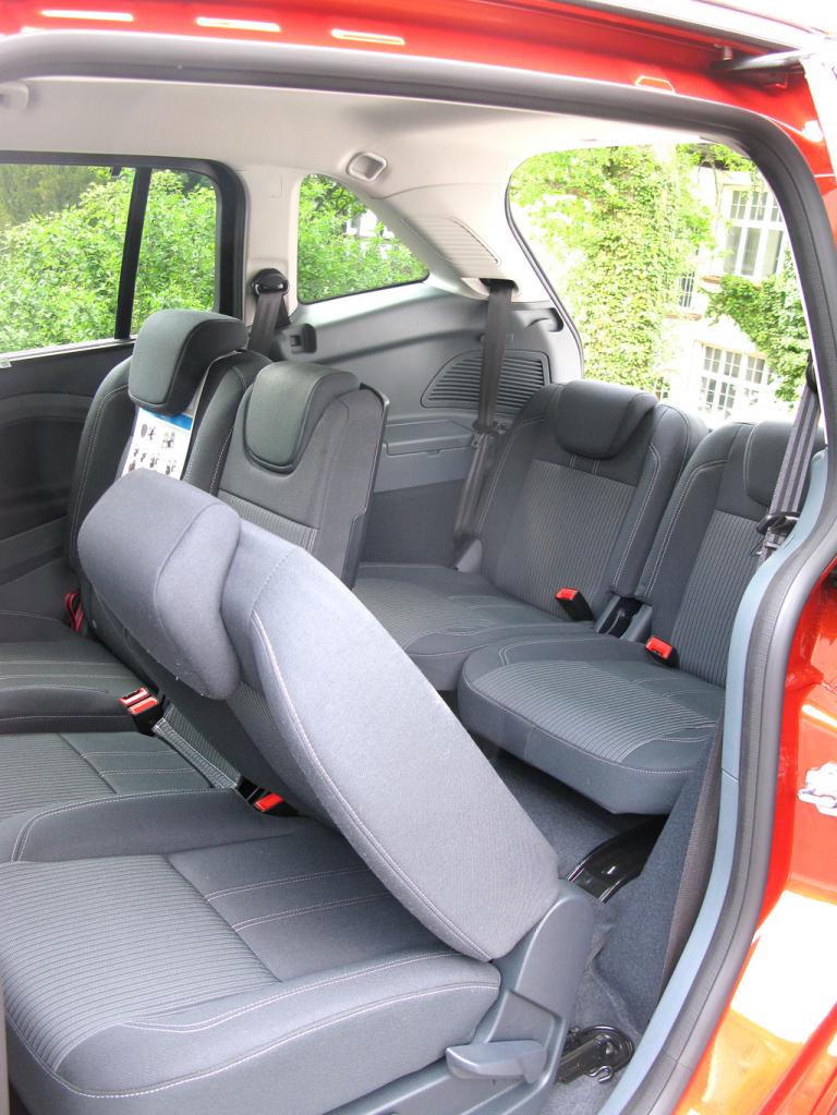 Ford Grand-C-Max: Blick in den Fond des Siebensitzers. 