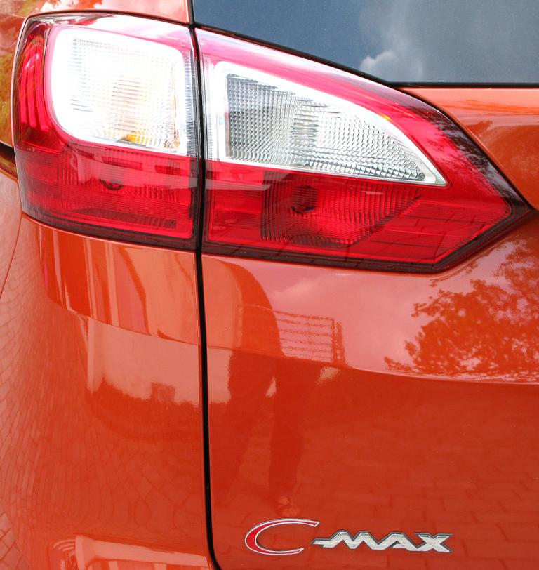 Ford Grand-C-Max: Moderne Leuchteinheit hinten. 