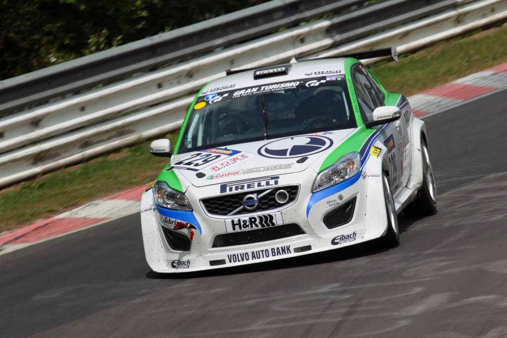 HEICO SPORTIV erfolgreich bei 24h-Rennen Nürburgring 2011