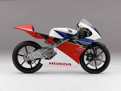 Honda präsentiert die  NSF 250 R für die Moto3-Klasse