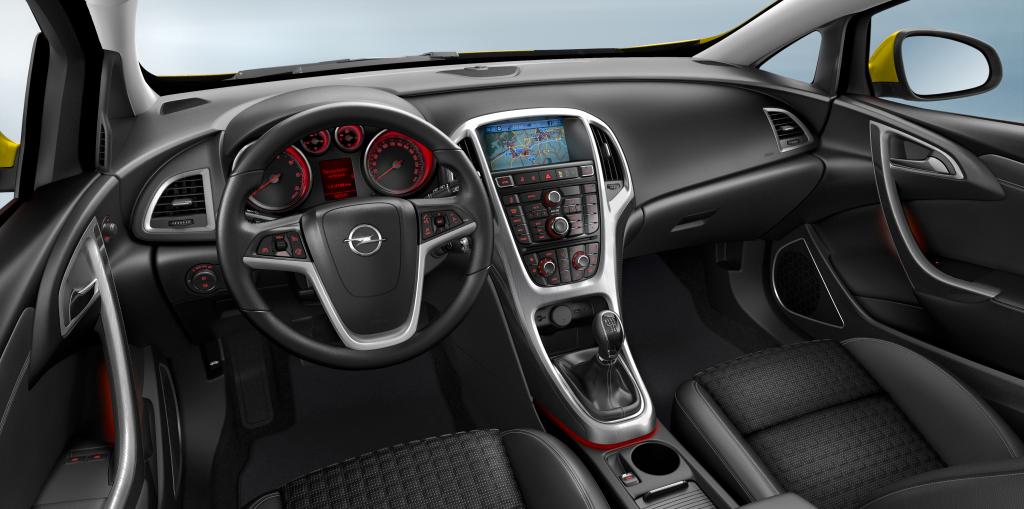 IAA 2011: Opel zeigt Weltpremiere des Astra GTC