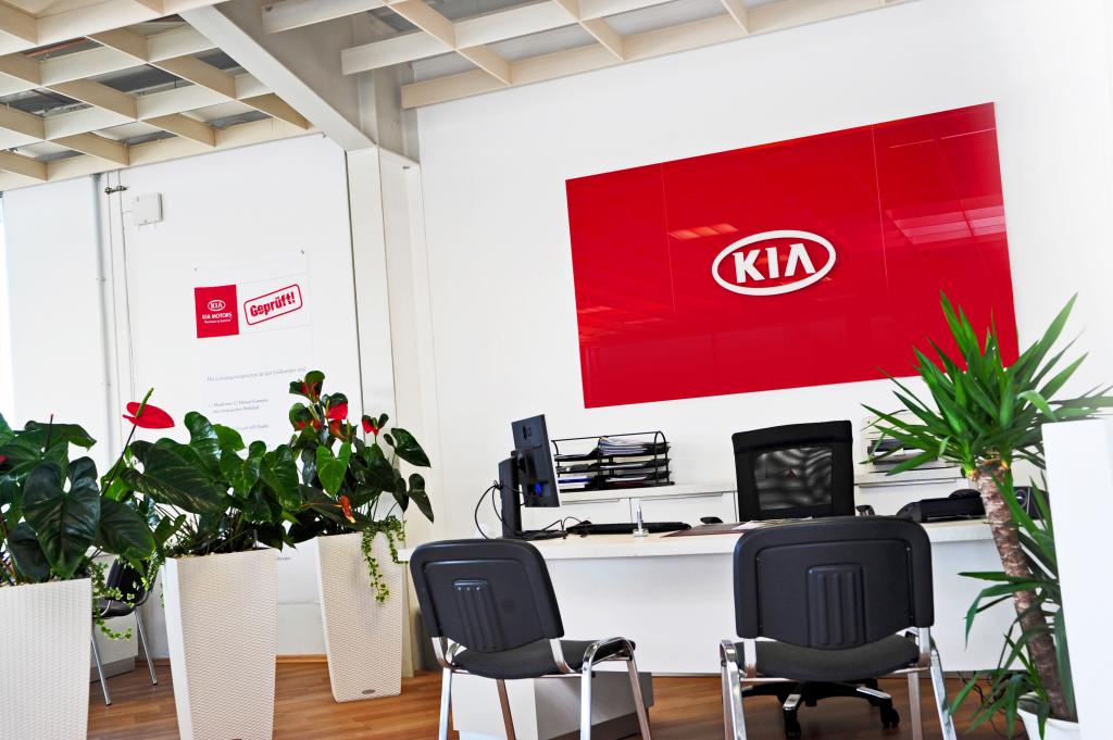 Kia-Partnerbetrieb Main-Autohaus Raunheim.