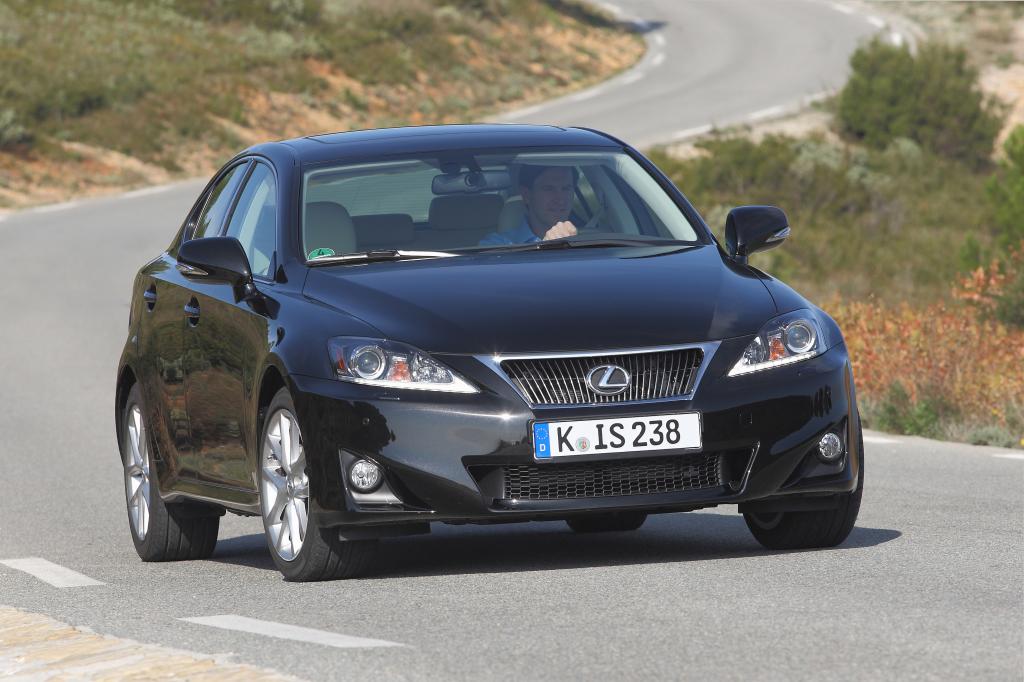 Lexus ist elf Jahre in Folge Spitzenreiter bei J.D. Power in Großbritannien