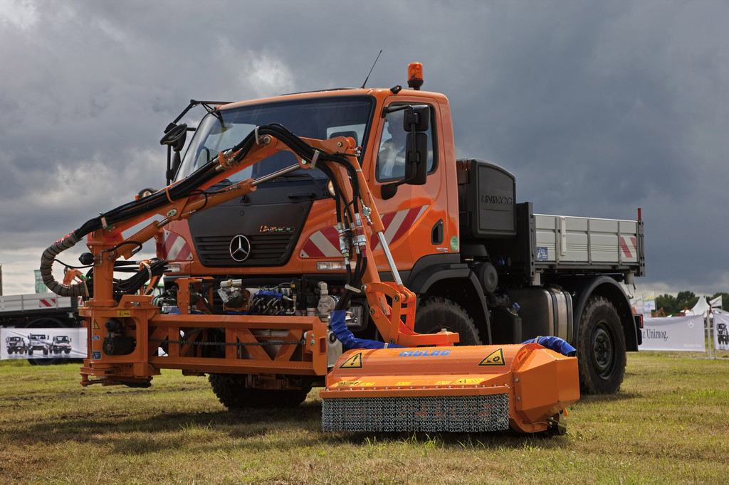 Mercedes-Benz Unimog U 20.