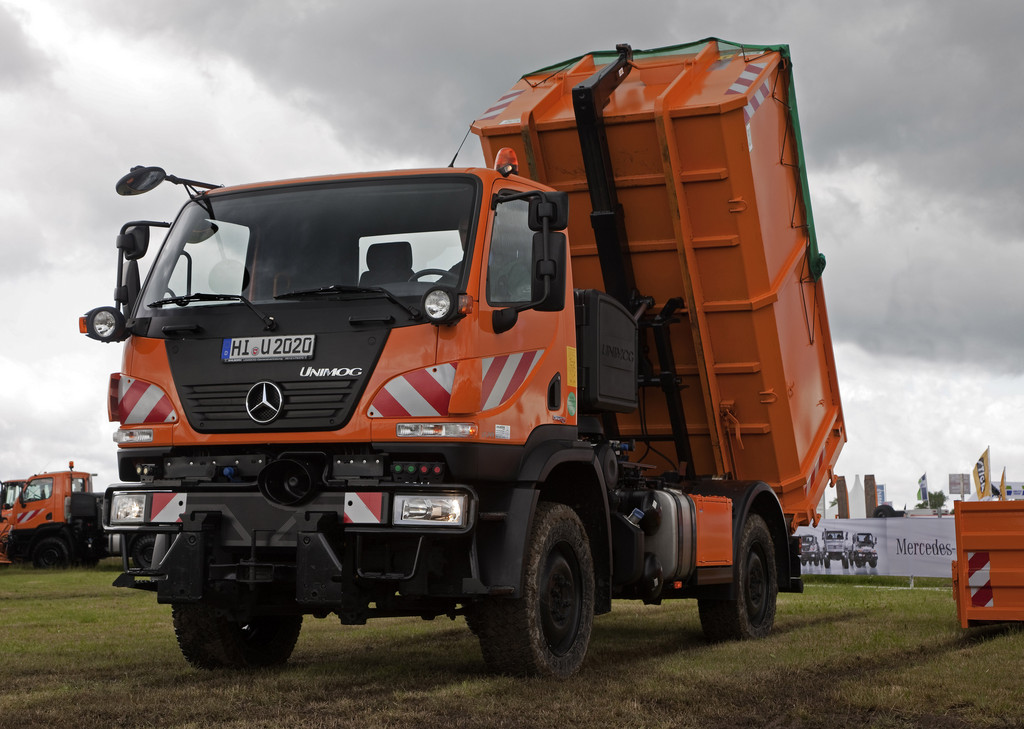 Mercedes-Benz Unimog U 20.