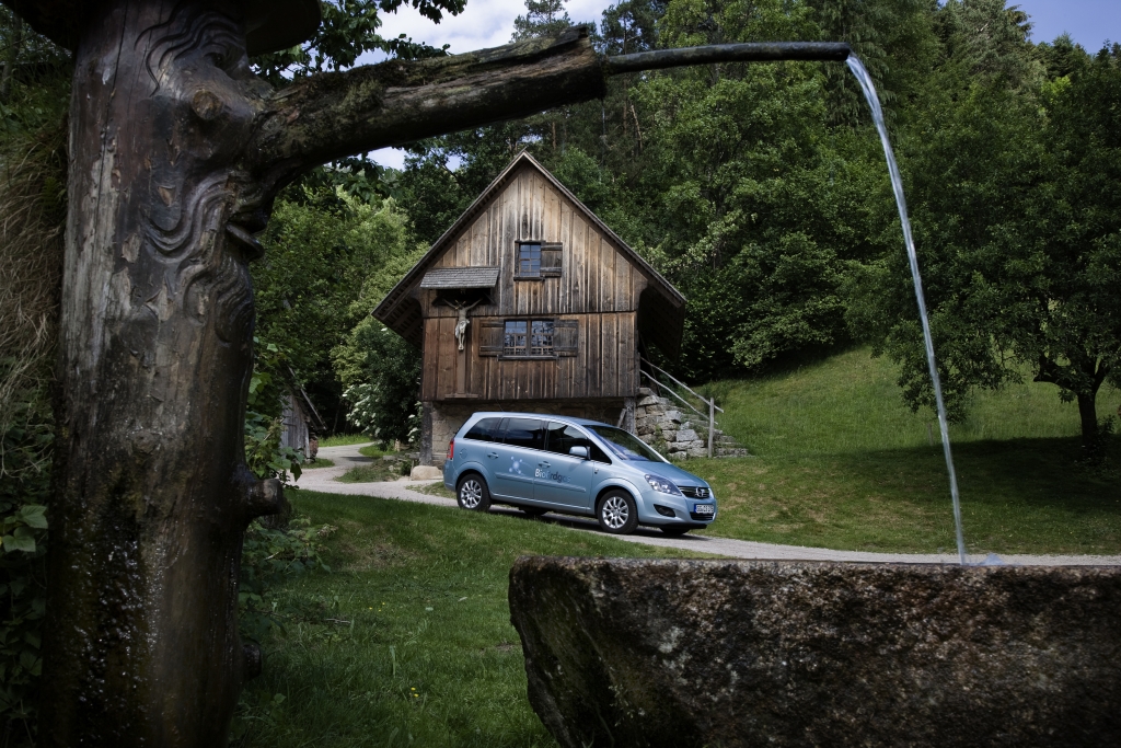 Mit dem Opel Zafira CO2-neutral durch den Schwarzwald