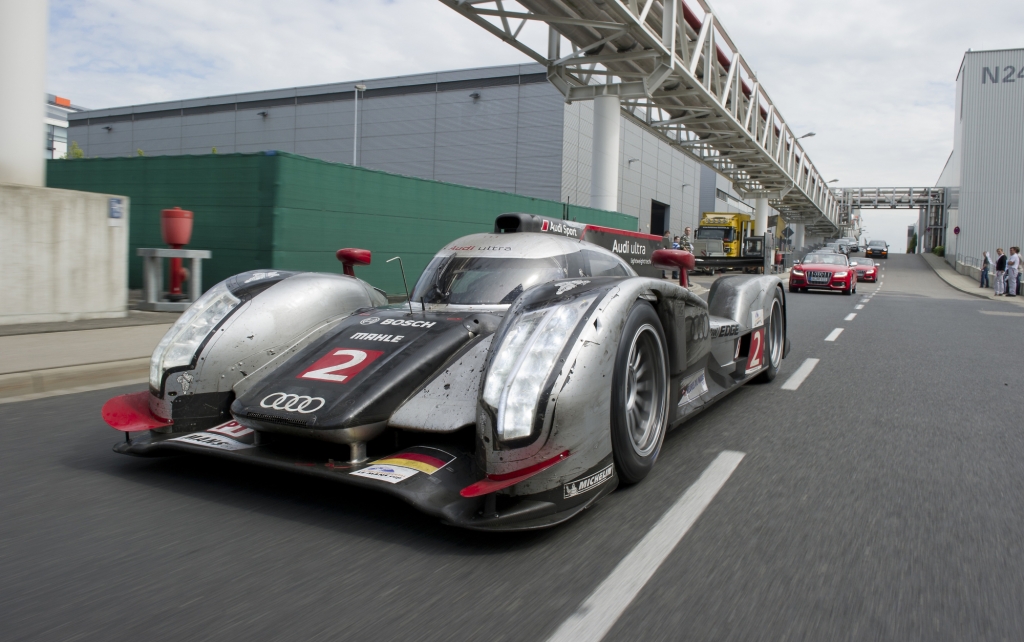 Nach Le-Mans-Unfällen: Zwei neue Audi R18 TDI für Imola