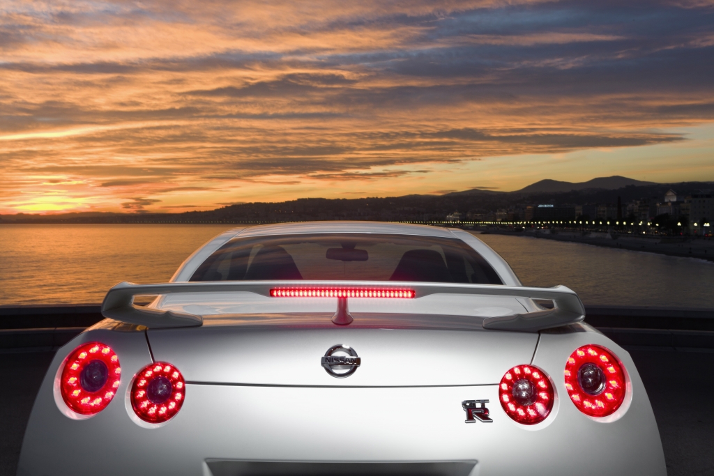 Nissan GT-R