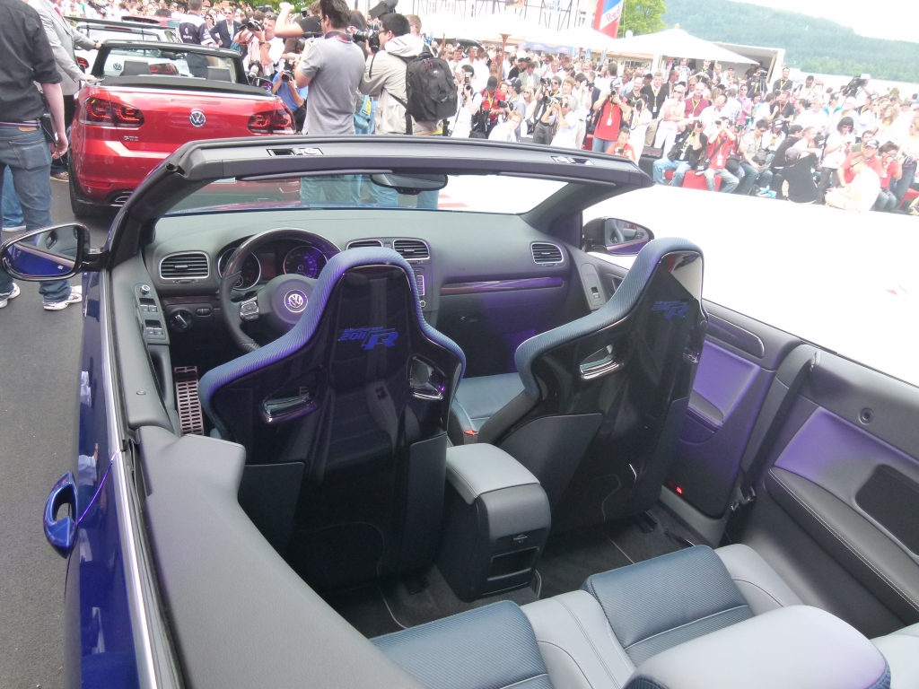 Oben ohne am Wörthersee – Golf GTI  und R Cabrio