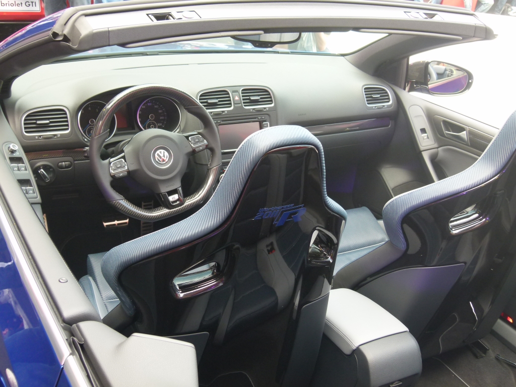 Oben ohne am Wörthersee – Golf GTI  und R Cabrio