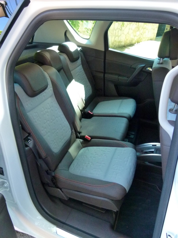 Opel Astra Sports Tourer & Opel Meriva: So kommt die Familie wieder auf Kurs