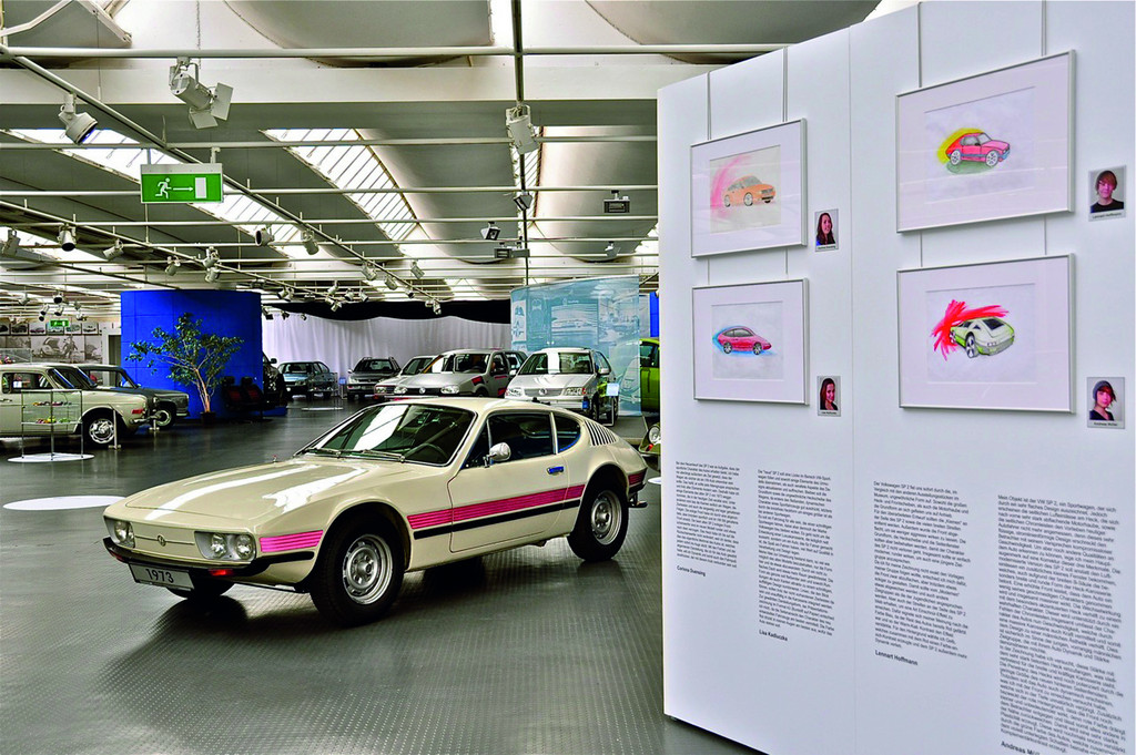 Original und Re-Design-Zeichnungen des Volkswagen SP2.