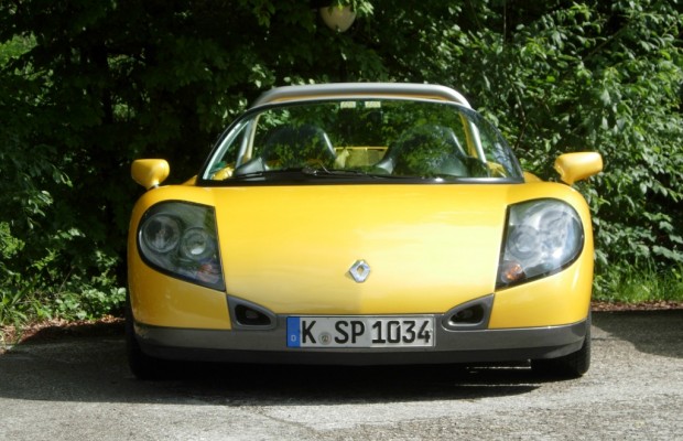 Panorama: Renault Sport Spider - Nacktes Alpenglühen